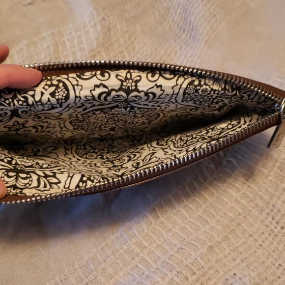 Hobo Brown clutch wallet - Picture 6 of 7